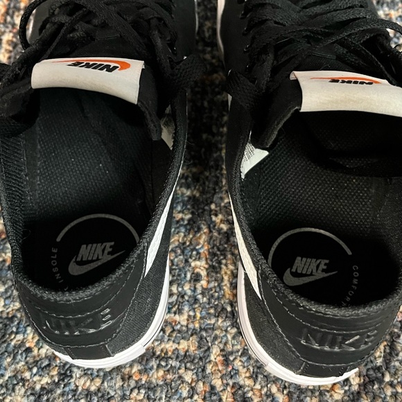 Nike COURT LEGACY | canvas, low top sneaker, womens size 7 - Picture 5 of 8